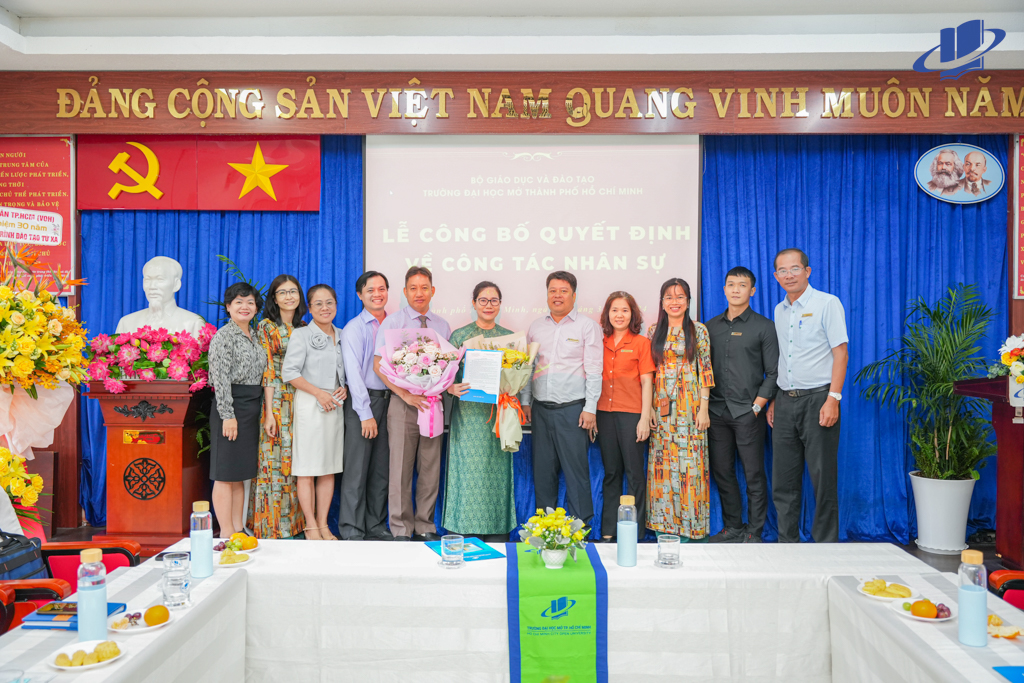 Lễ công bố quyết định về công tác nhân sự – Trường Đại học Mở TP. Hồ Chí Minh 