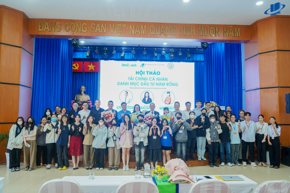 Lễ ký kết hợp tác giữa Trường Đại học Mở TP. Hồ Chí Minh và Công ty Tư vấn Dịch vụ UniCoach – Toạ đàm “Tài chính cá nhân – Danh mục đầu tư năm Rồng”